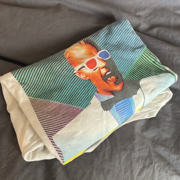 Extra Butter NYC Sweater - Picture 10 of 10